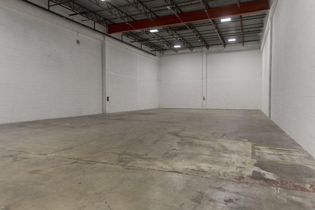 4,423 SF Industrial Space in Doral, FL Photo